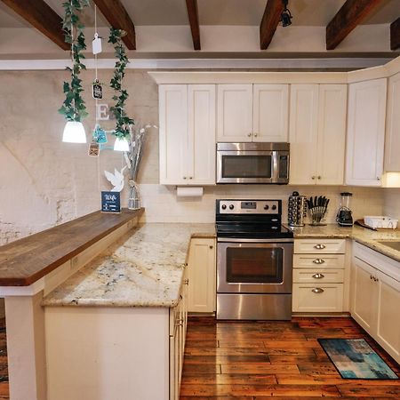 Decatur Sugar Mill Blues Apartment New Orleans Exterior photo