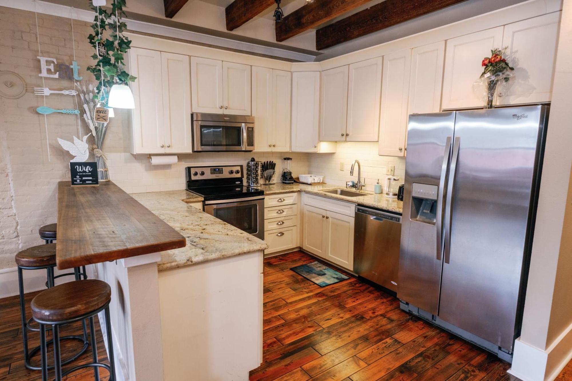 Decatur Sugar Mill Blues Apartment New Orleans Exterior photo