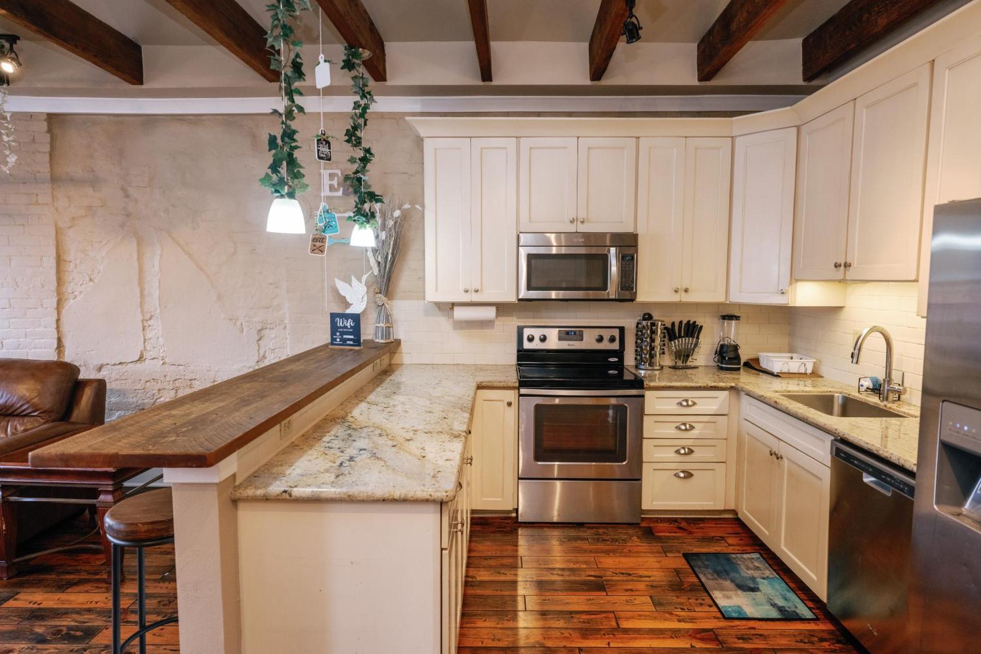 Decatur Sugar Mill Blues Apartment New Orleans Exterior photo