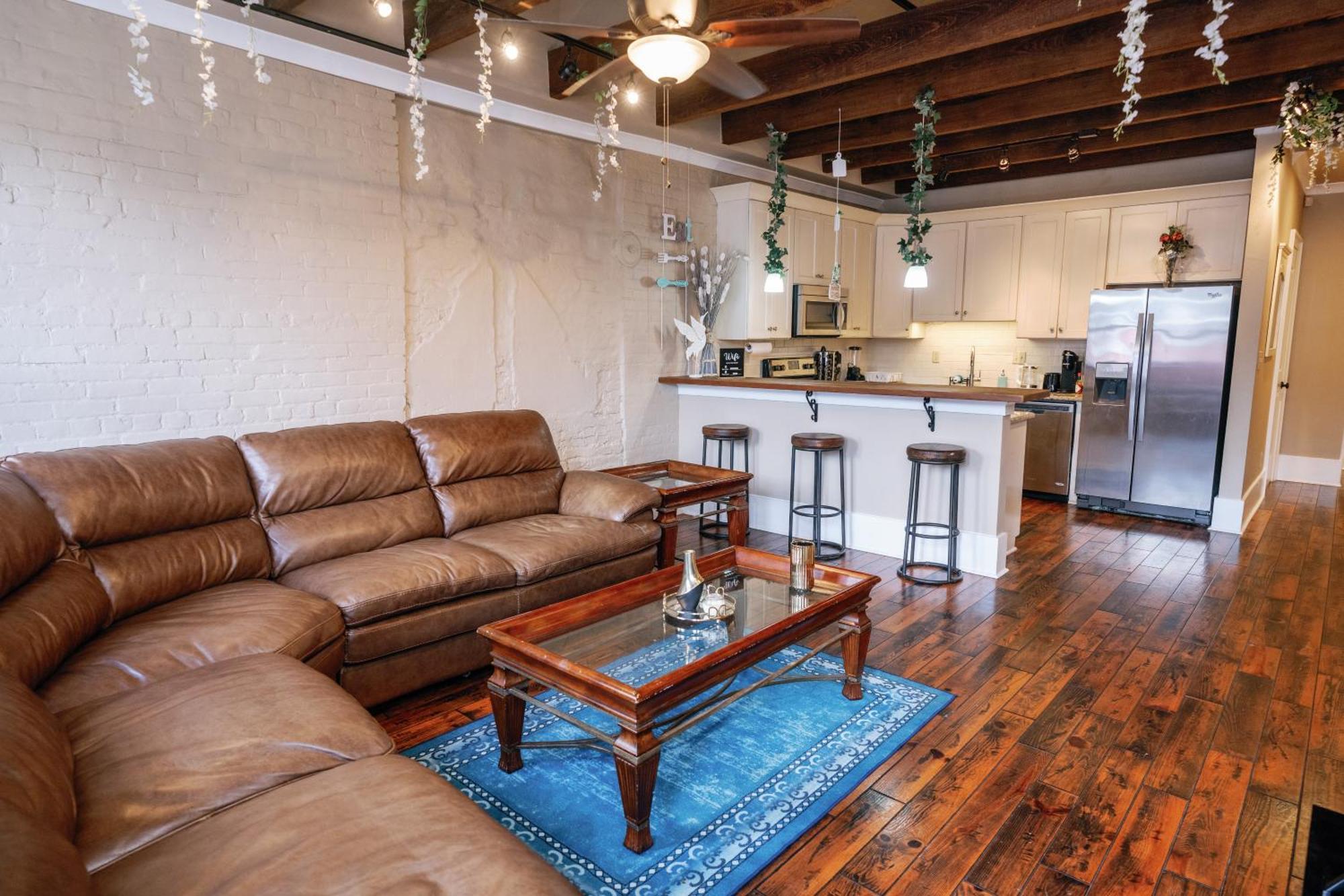 Decatur Sugar Mill Blues Apartment New Orleans Exterior photo